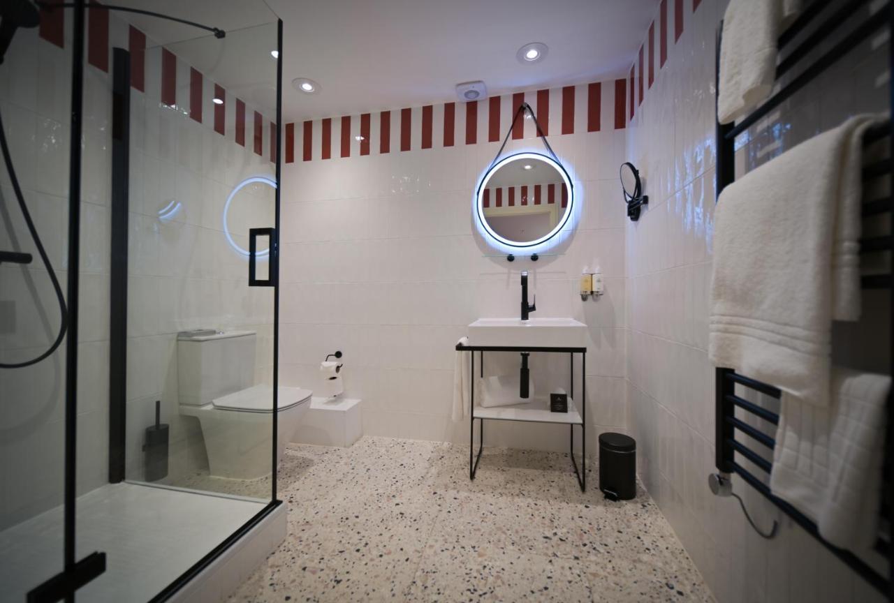 The Relais Cooden Beach And Spa Bexhill-on-Sea Екстер'єр фото