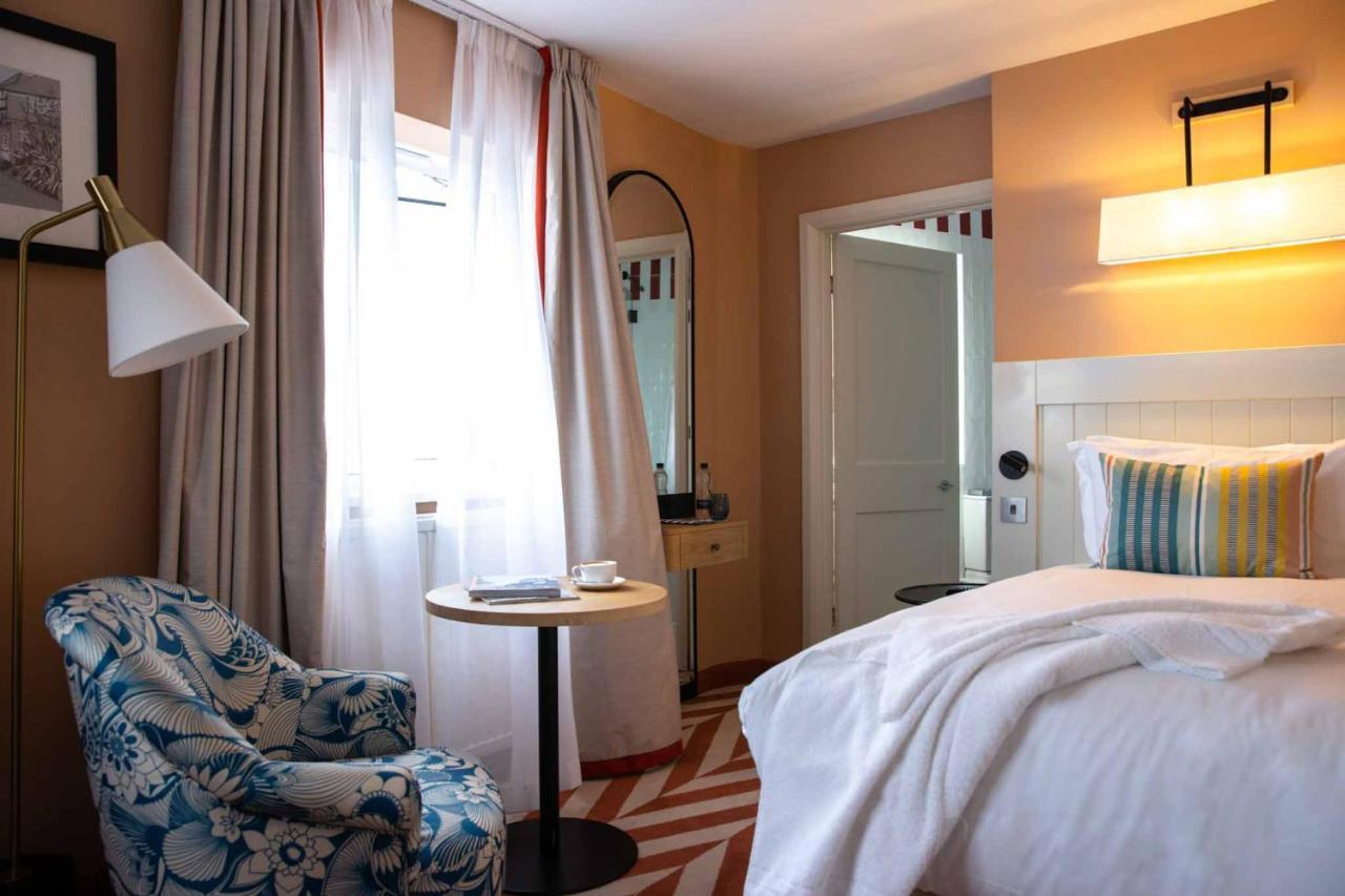 The Relais Cooden Beach And Spa Bexhill-on-Sea Екстер'єр фото