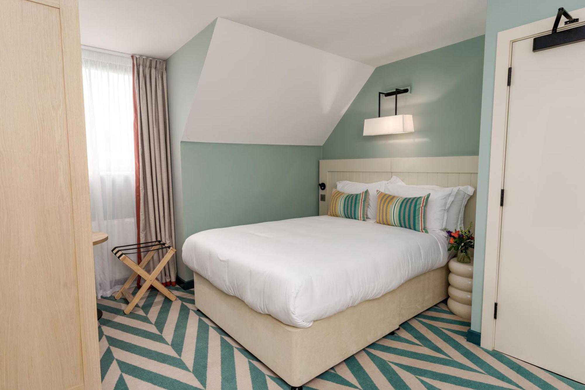 The Relais Cooden Beach And Spa Bexhill-on-Sea Екстер'єр фото
